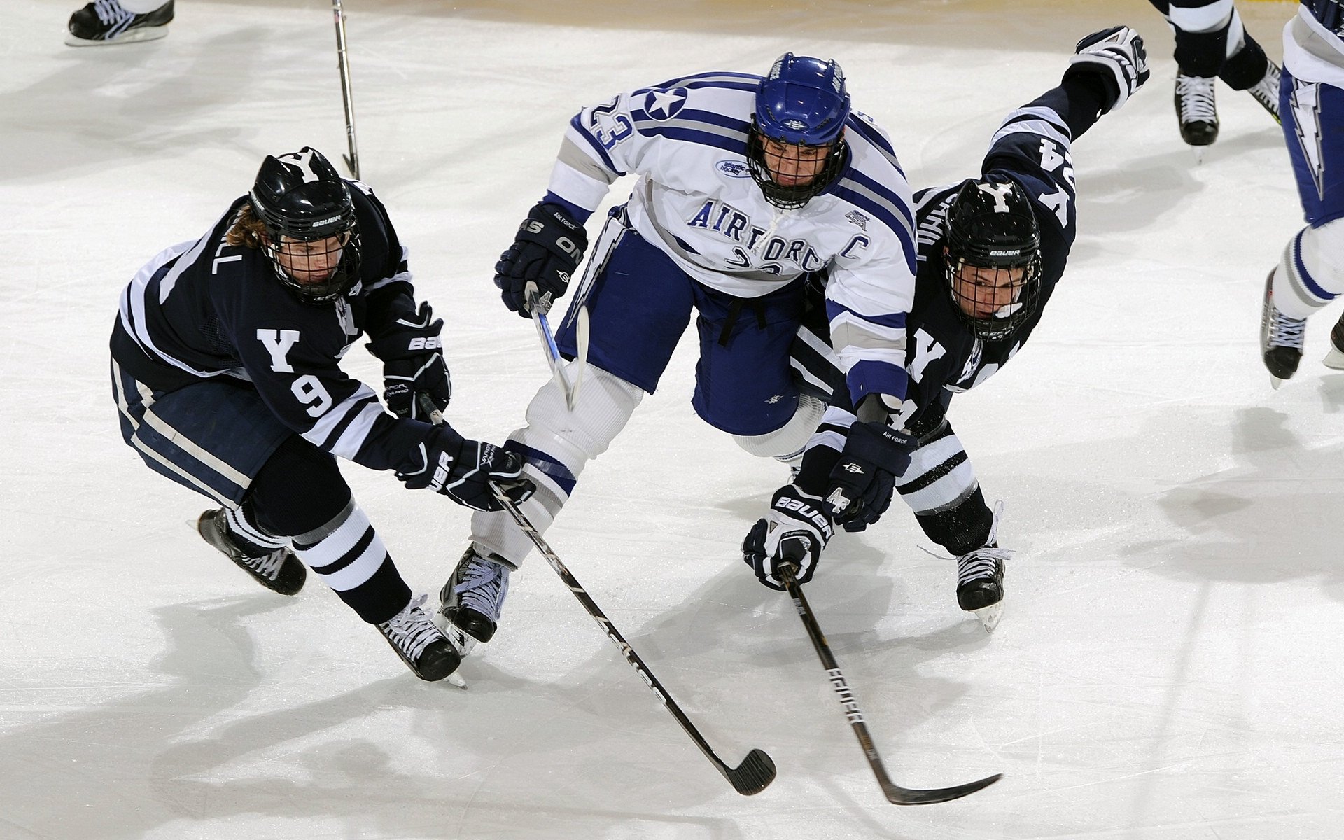 开云体育APP下载-欧冠决赛之夜,哈登表现堪称教科书