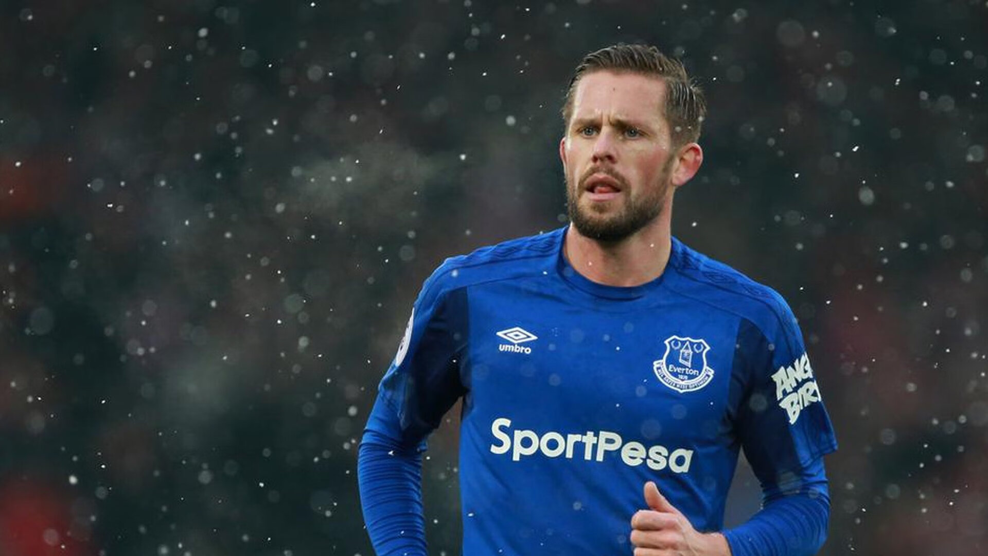 开云体育中国-季后赛抢七之夜，哈利伯顿惊艳四座，当魔法师撕碎剧本